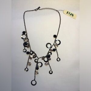 1928 Women's Black and Silver Necklace